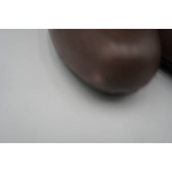 DKNYC Sydney Taupe Light Gray Leather Knee-High High Heeled Boot Size 8.5 - Picture 11 of 13